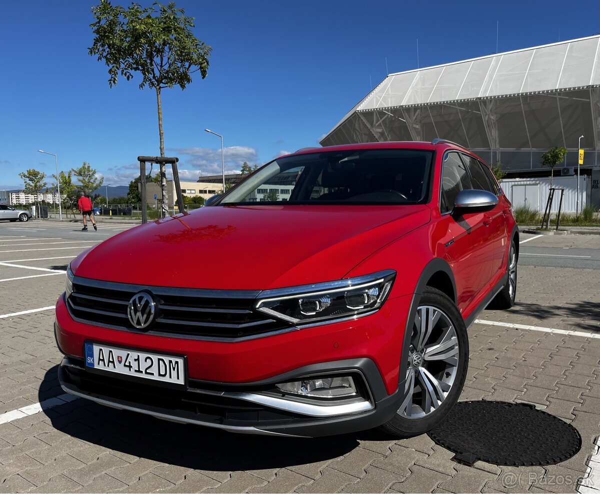 Alltrack 2020 s IQ LED svetlami