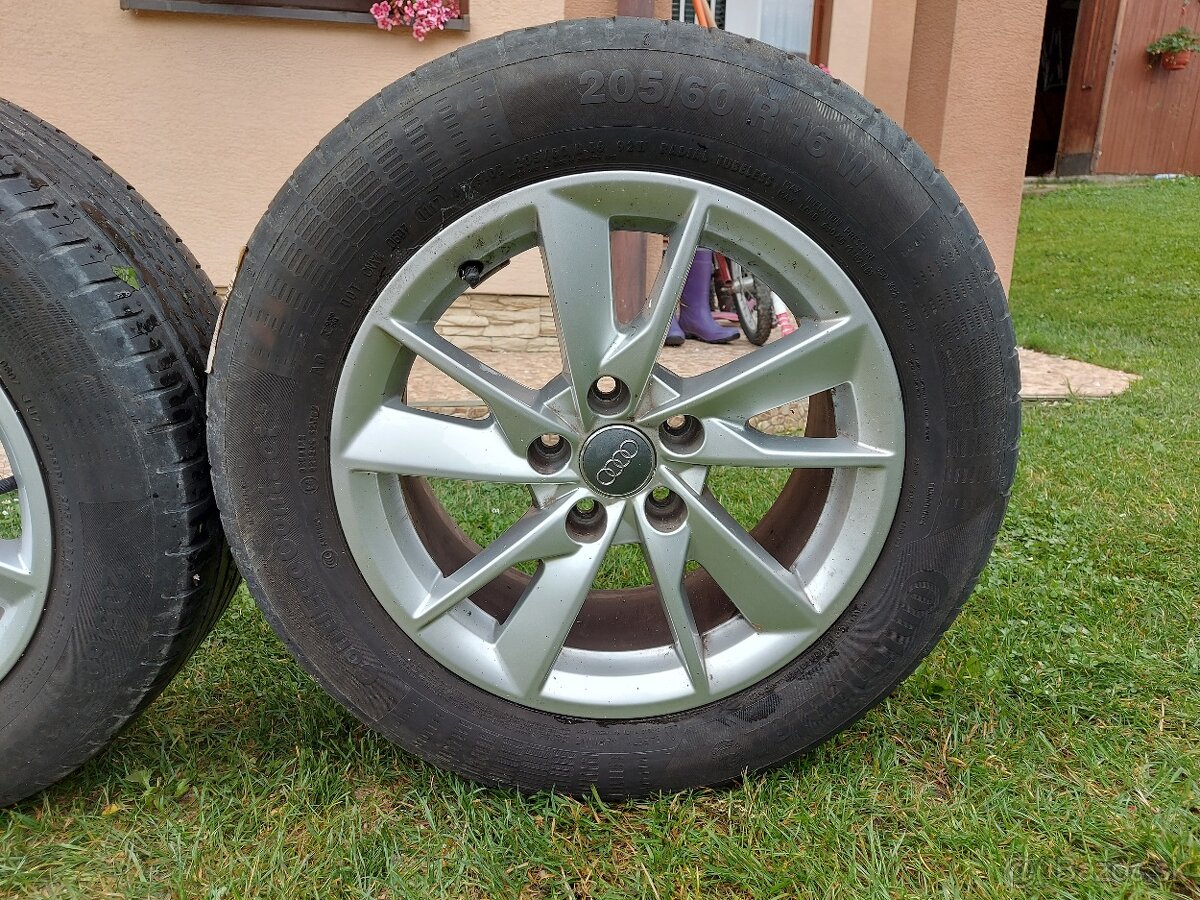 Original AUDI alu disky,rozteč 5x112,na pneu 205/60R16