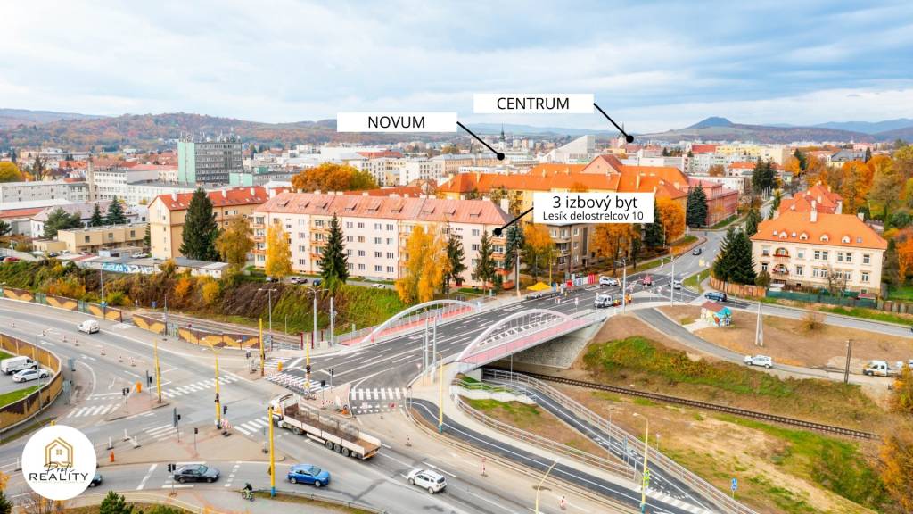 Unikátny, tehlový 3i byt v centre s garážou, 2 balkónmi a TO