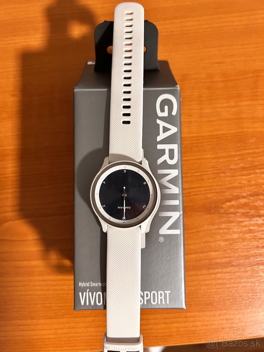 Garmin Vívomove sport