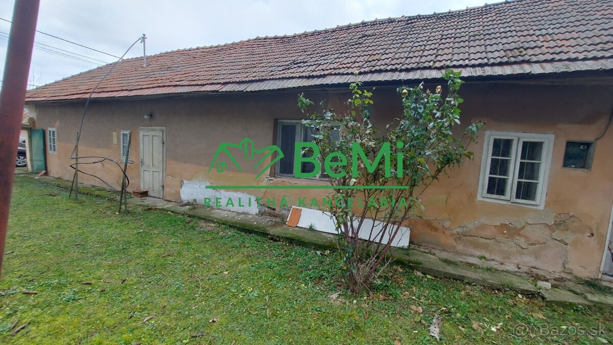 Predaj starý dom na pozemku 1276m2, Veľký Cetín pri NR (156-