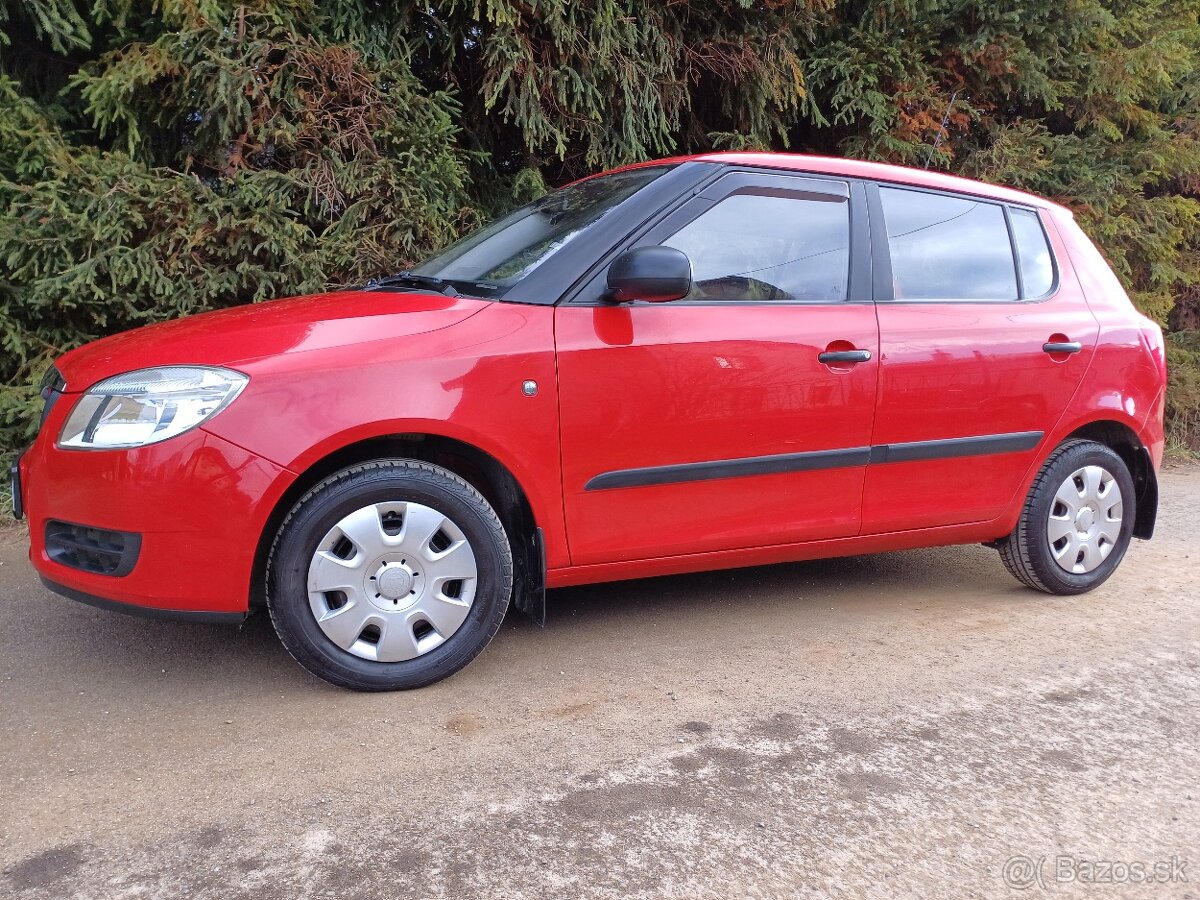 Škoda Fabia II 1,2 benzín - 84 000 Km