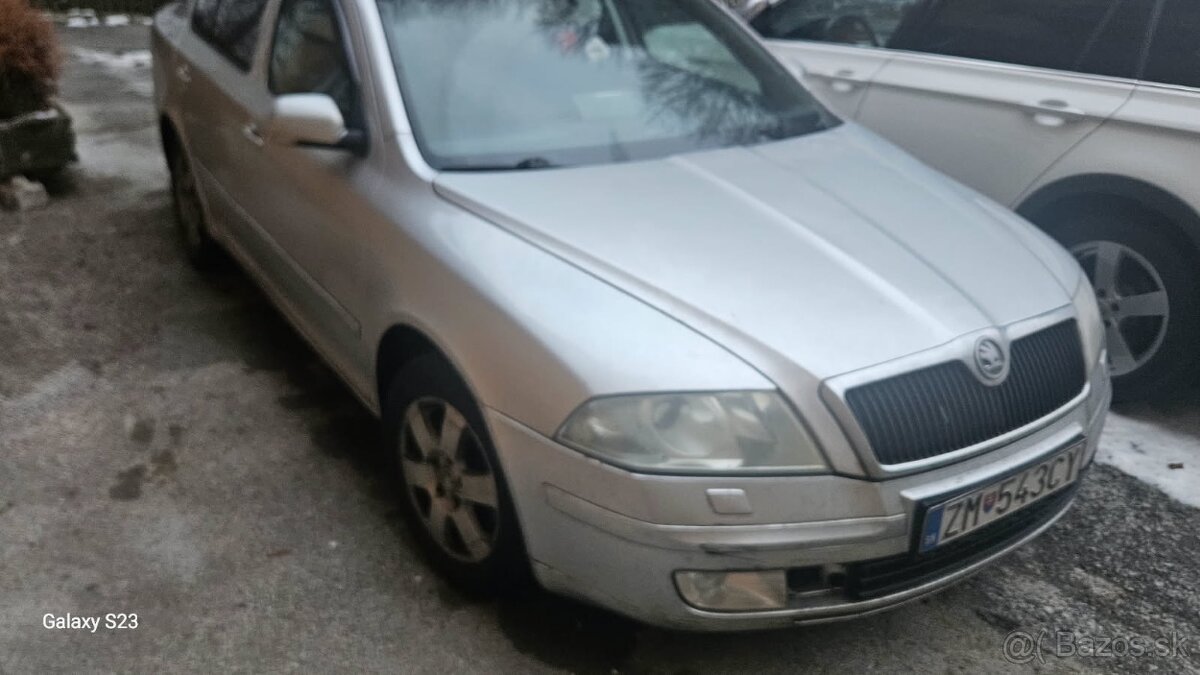 Rozpredam Skoda Octavia2 1,6mpi 75kw farba 9102 aj 9156,