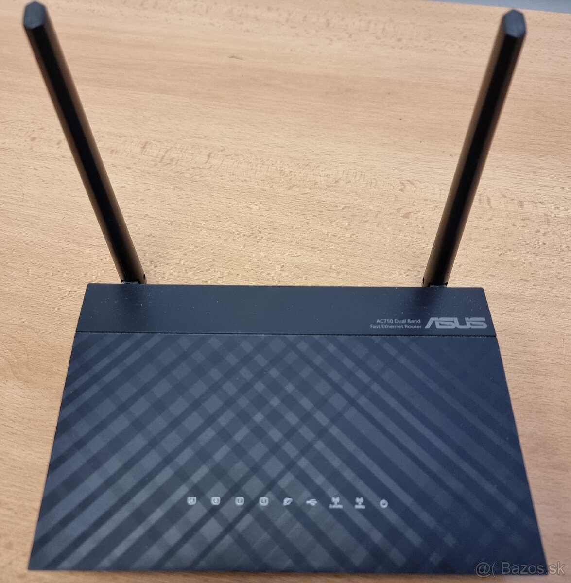 Predám router Asus RT-AC750