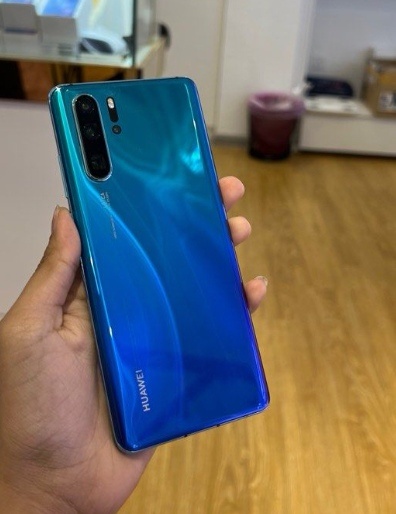 Predám Huawei P30 Pro Aurora Blue