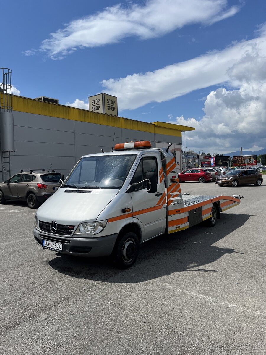 Odťahovka Mercedes Sprinter 413CDI