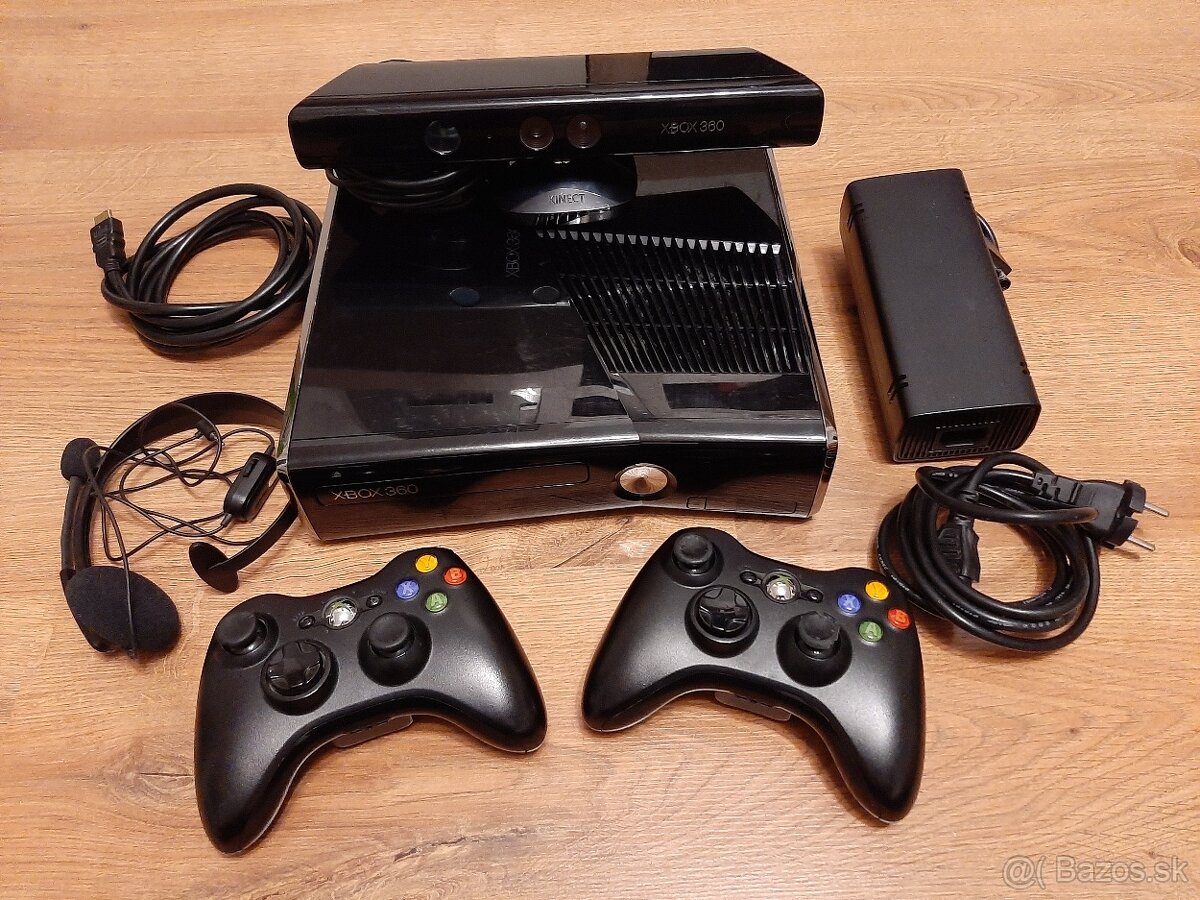 Xbox 360, 250 GB HDD, prislusenstvo a vela hier