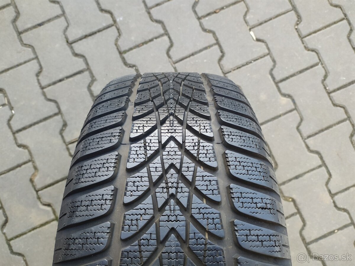 Zimná pneu Dunlop SP WinterSport 4D 225/50 R17 XL