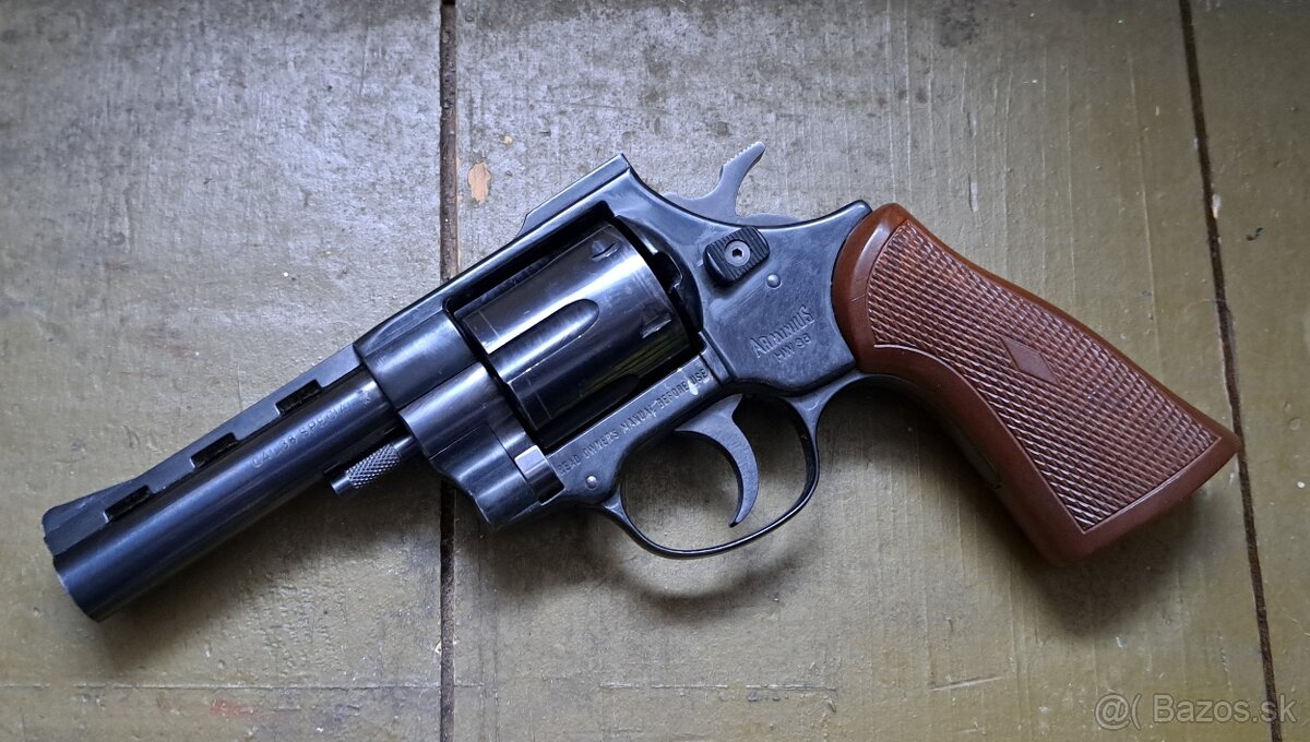 REVOLVER ARMINIUS HW38