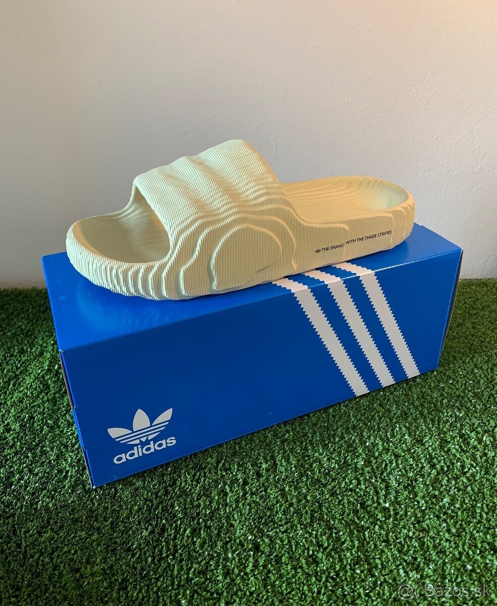 Adidas Adilette