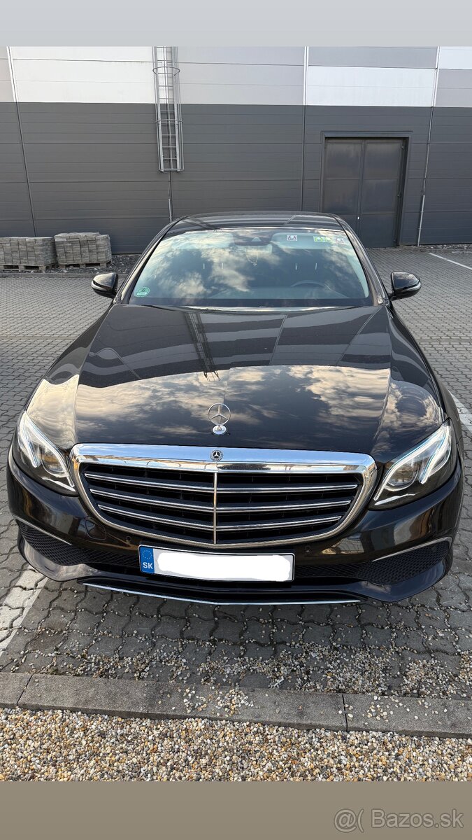 Mercedes E trieda 220 d 4MATIC A/T