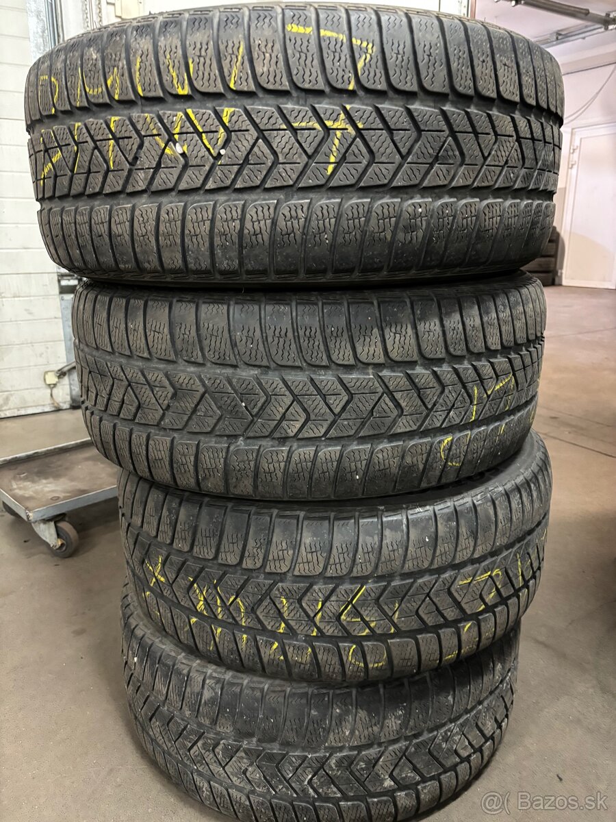 Pirelli sotorezo s 245/50 R18 run flat