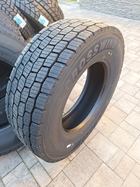 Pneu. 315/70 R22,5  CW-RD03 Crosswind