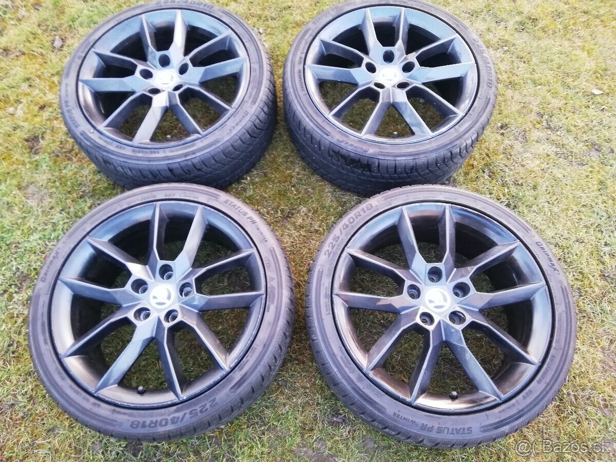 Letná sada 225/40/R18 Škoda R18 Gemini DUNLOP