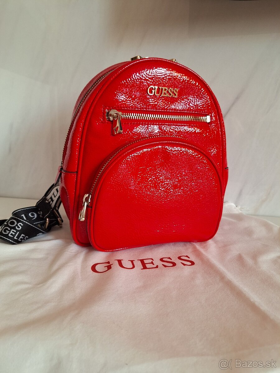 Ruksačik Guess