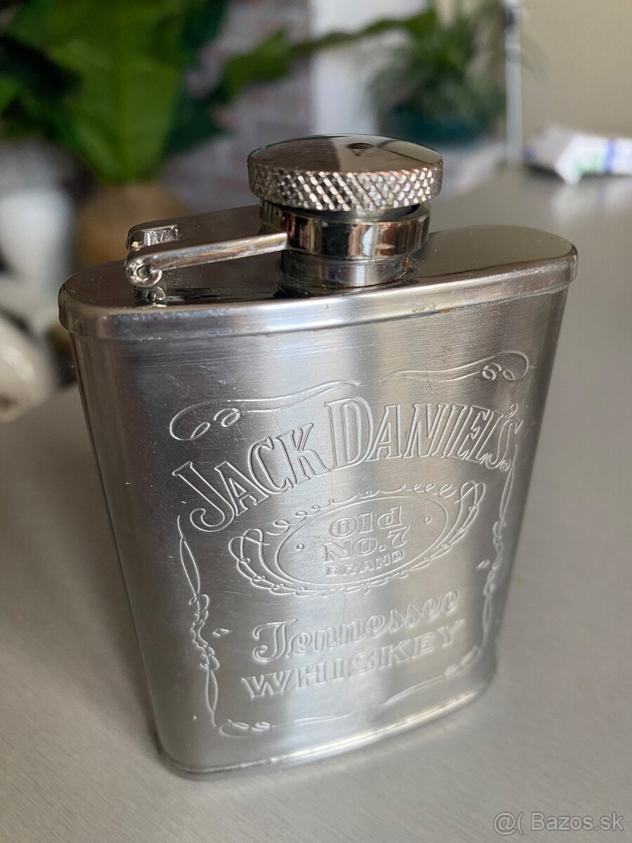 Antikorová fľaša Jack Daniels