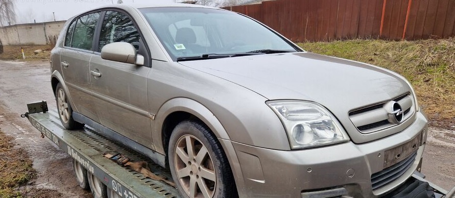 Predam Opel Signum/Vectra 1.9 DTi, 6 rychl., bez TP a ECV.