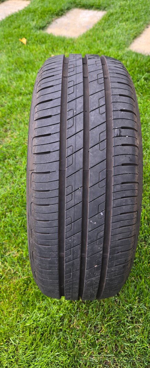 Pneu GoodYear Performance 185/55 R15 - 4ks