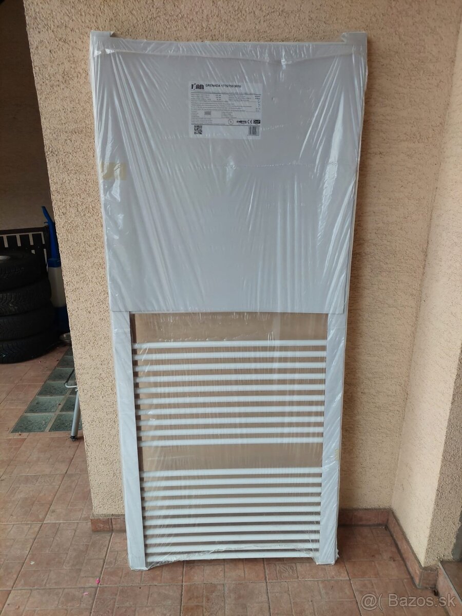 Kúpeľňový radiátor - nepoužitý