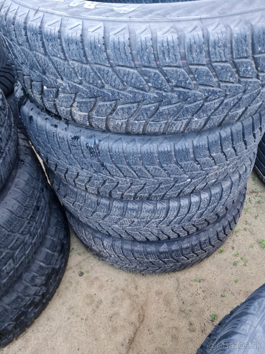 Predám zimné pneu matador 175/70 r14