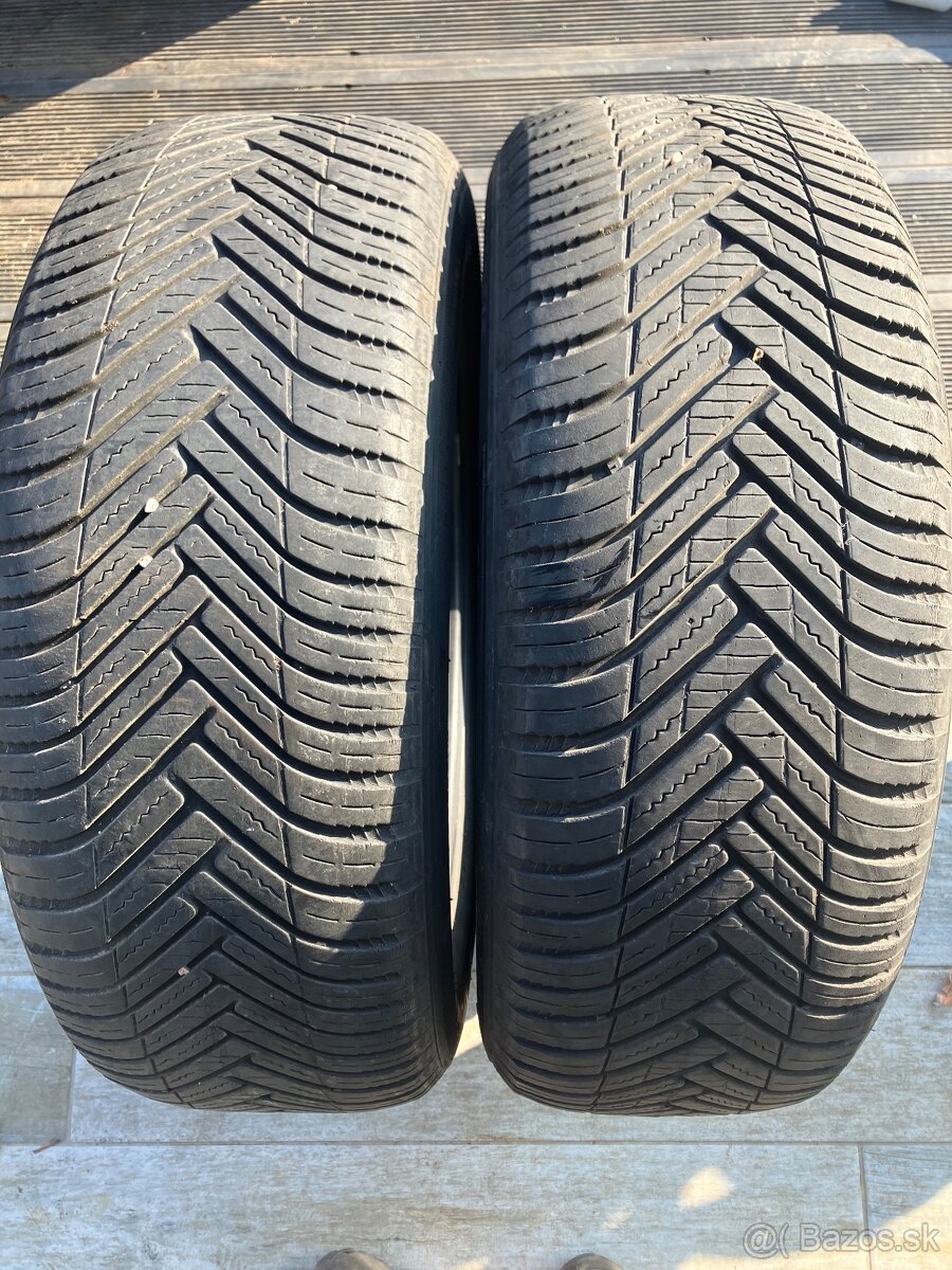 ———celorocne Hankook pneu 205/60 R16