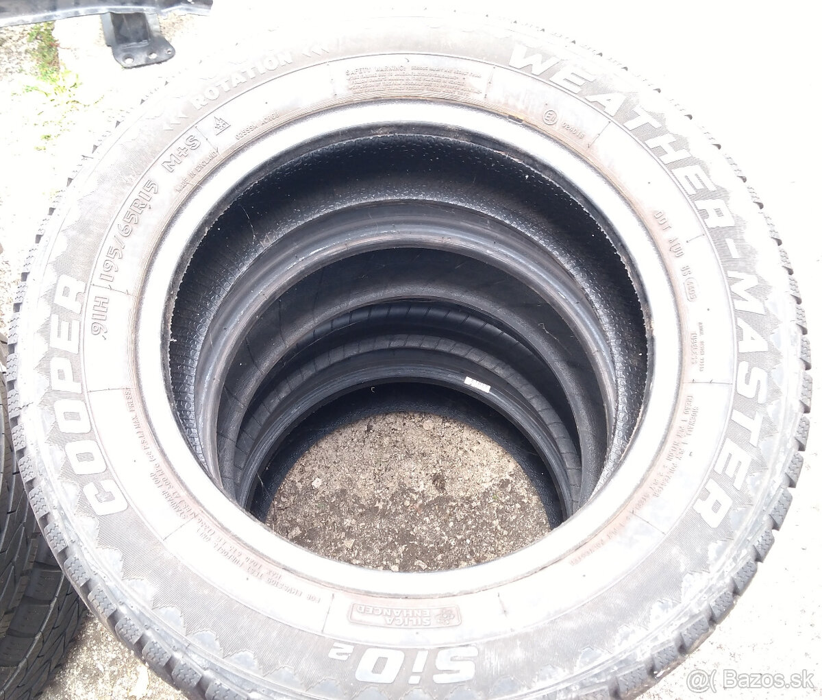 Predám 1 ks zimnej pneu Cooper 195/65 R15