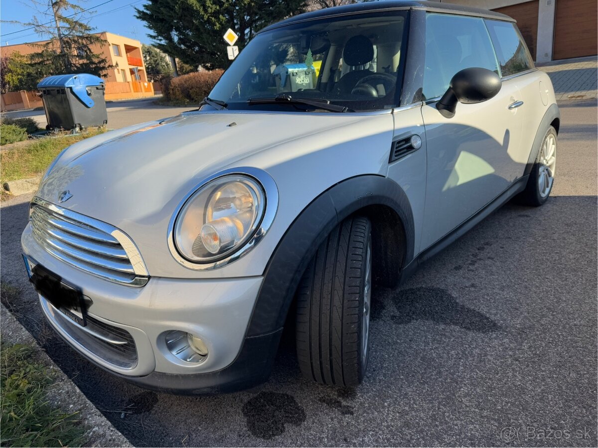 Mini Cooper 1.6 benzín (2012)