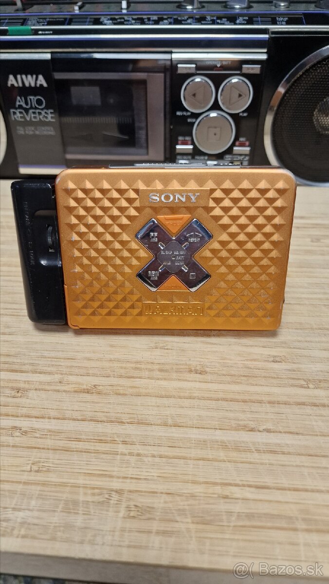 Predám walkman SONY WM-EX668