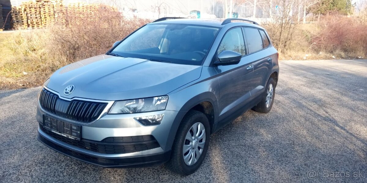 Predám Škoda Karoq  ambition 1,5 Tsi Benzin