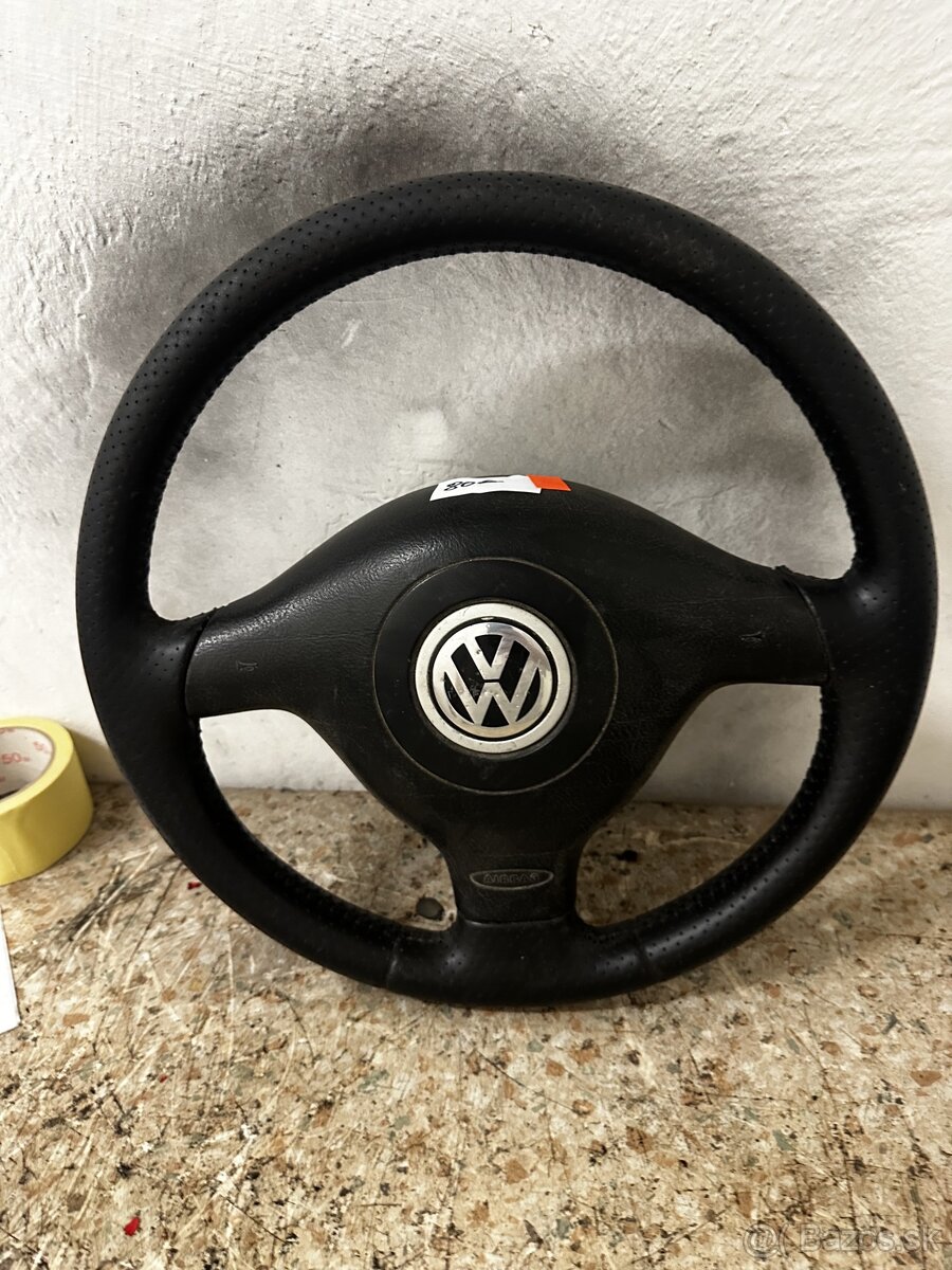 3-ramenný volant volkswagen / seat