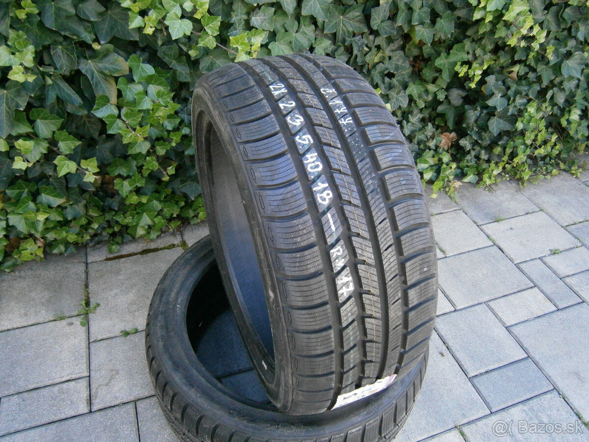 Predám 2x zimné nové pneu Nexen 235/40 R18 95VXL