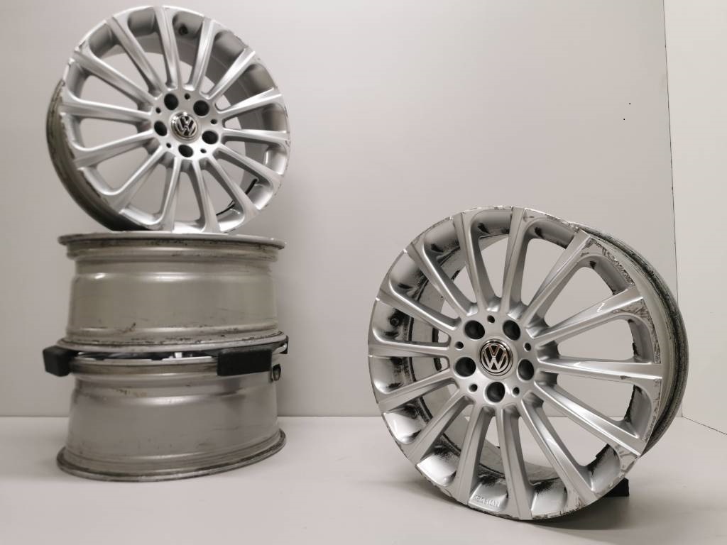 Vw Passat, Golf, Caddy alu disky 8J R18 5x112 ET35