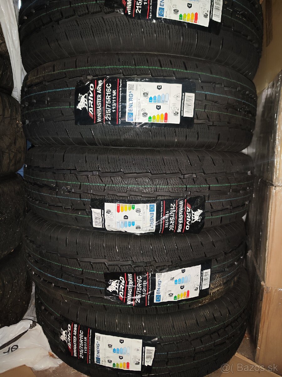 Pneu  215/75 R16 C