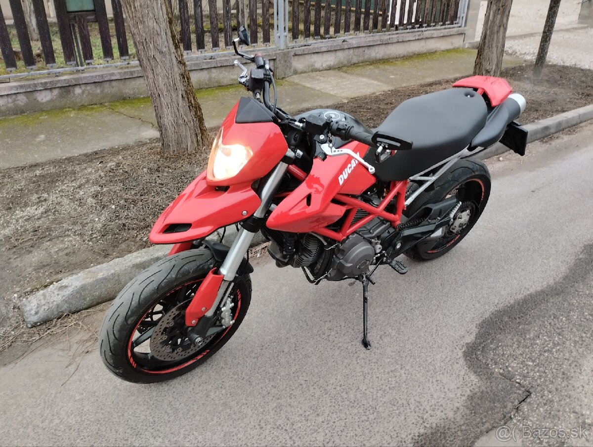 Predam DUCATI 796 HYPERMOTARD v tp 35 kW