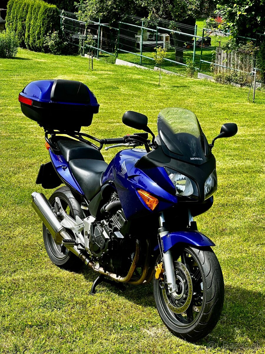 Predám Honda CBF 600 s ABS 2004 naj. len 26000km