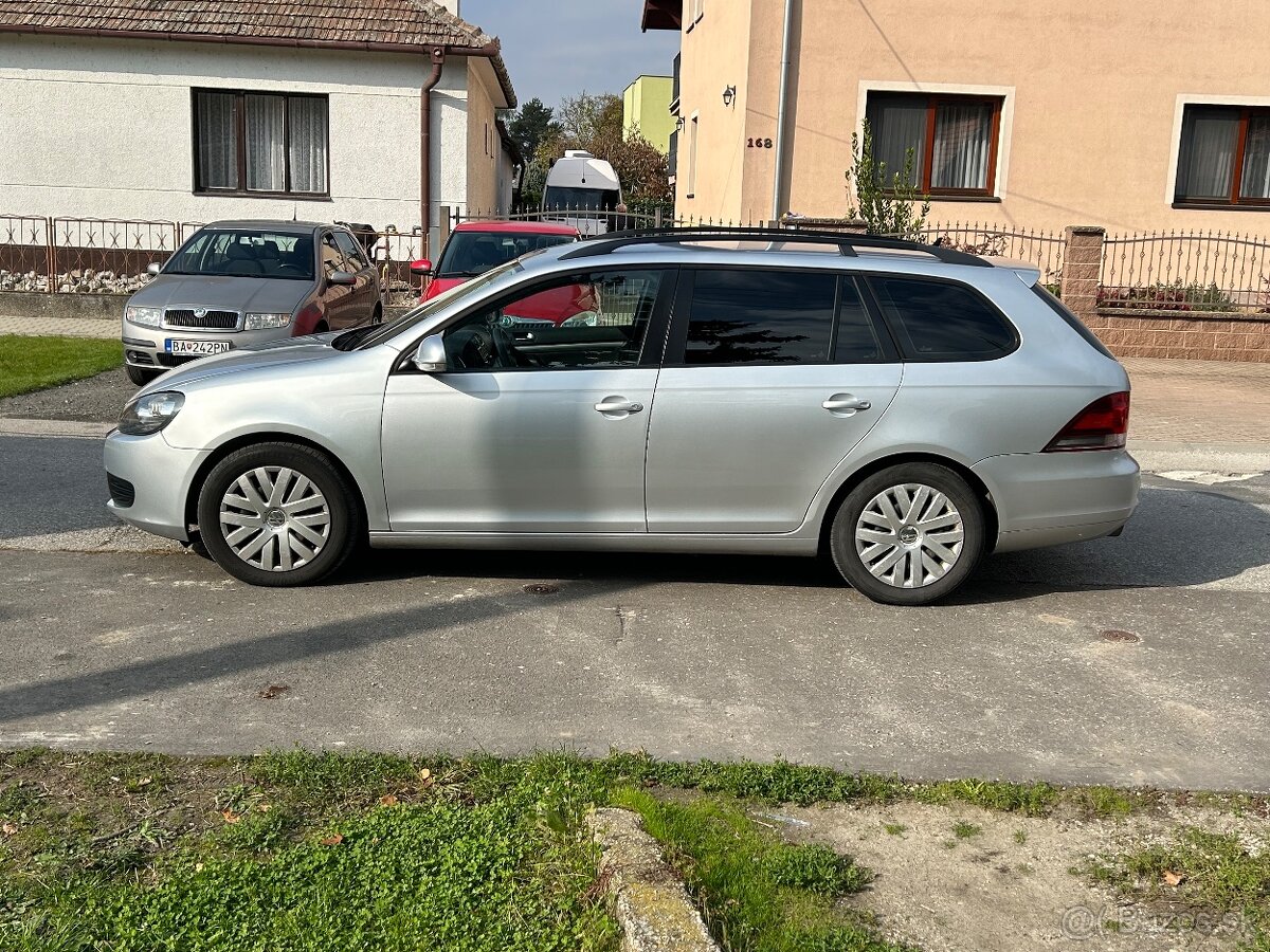 Predam Volkswagen Golf 6 combi 1,6Tdi