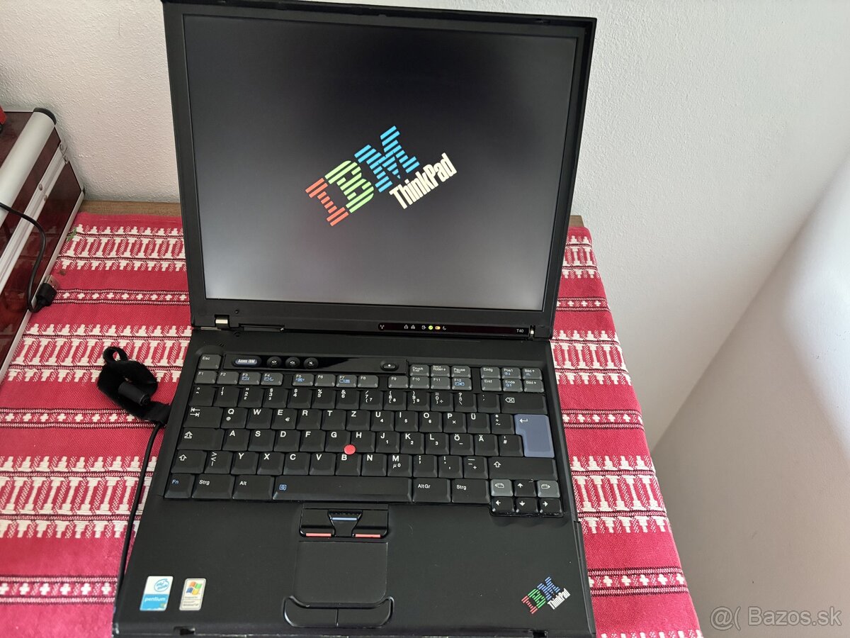 IBM ThinkPad T40