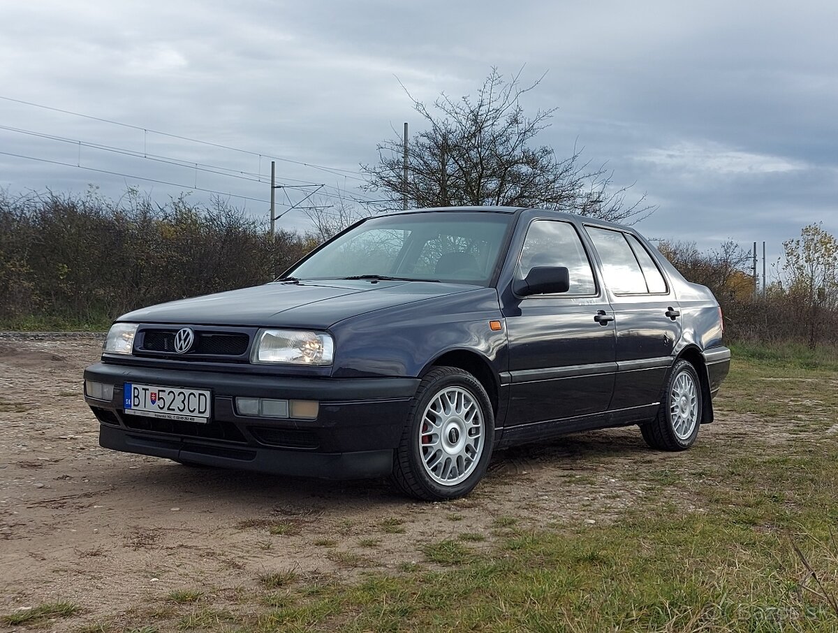 Volkswagen Vento 1.8 66kw