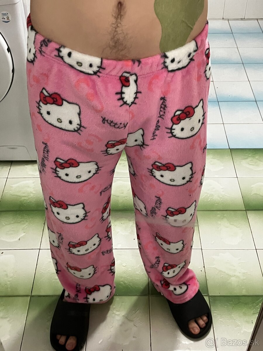 Hello Kitty tepláky