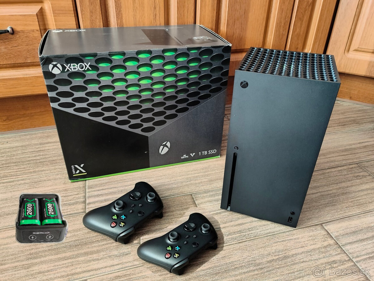 Xbox Series X 1TB SSD + 2 ovladace