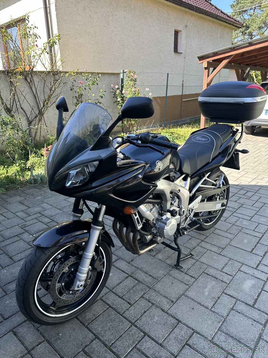 Yamaha Fazer 600 v top stave