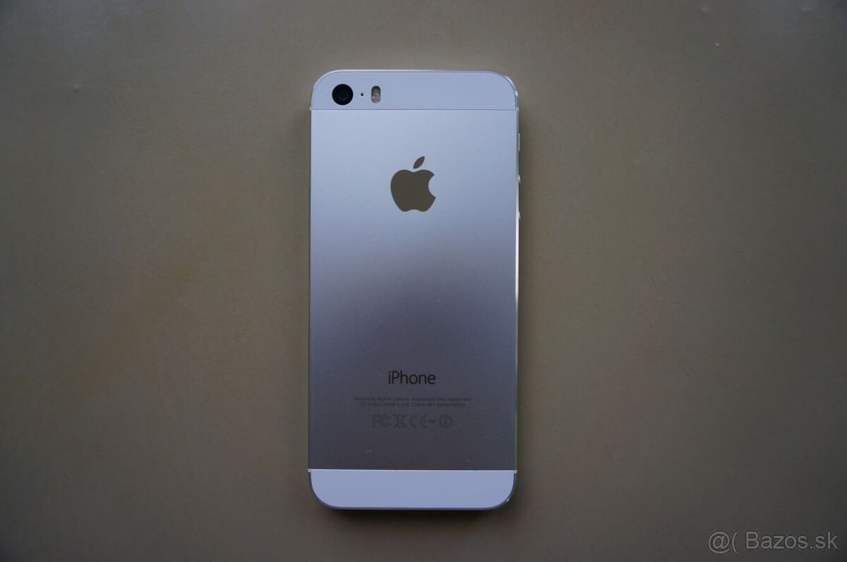 iPhone 5s strieborný