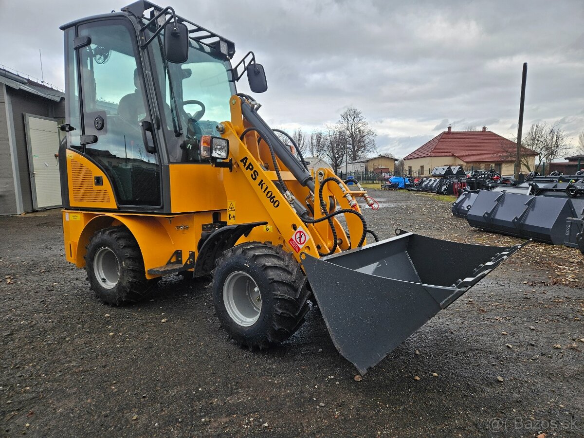 mininakladač , motor kubota