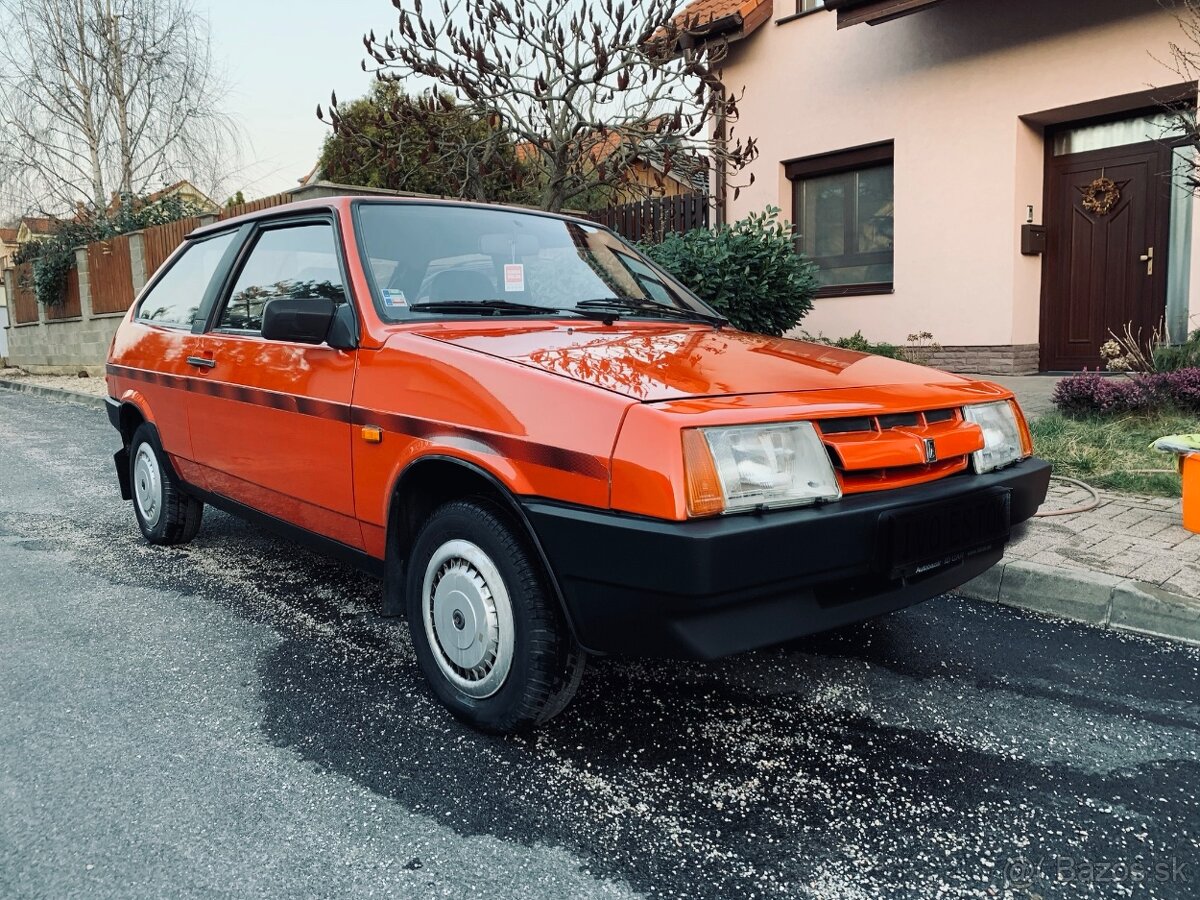 VAZ Lada Samara 1300s