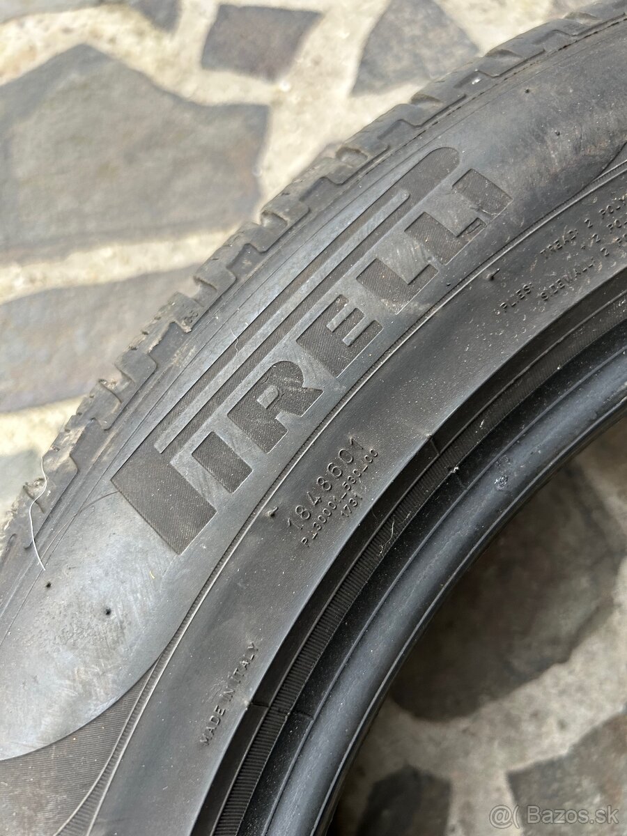 Pirelli Scorpion Winter 225/55/R19