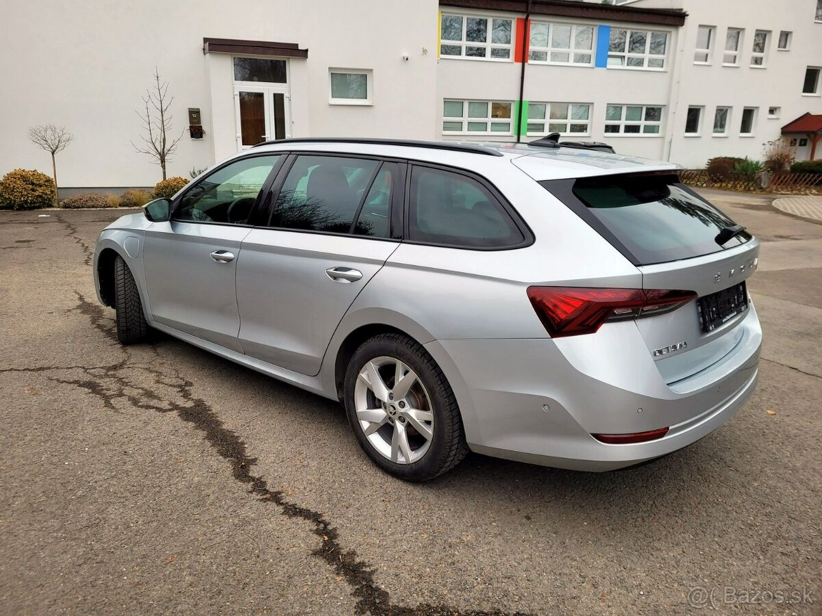 Škoda Octavia IV combi 1.4 TSI PHEV, DSG, 04/2021