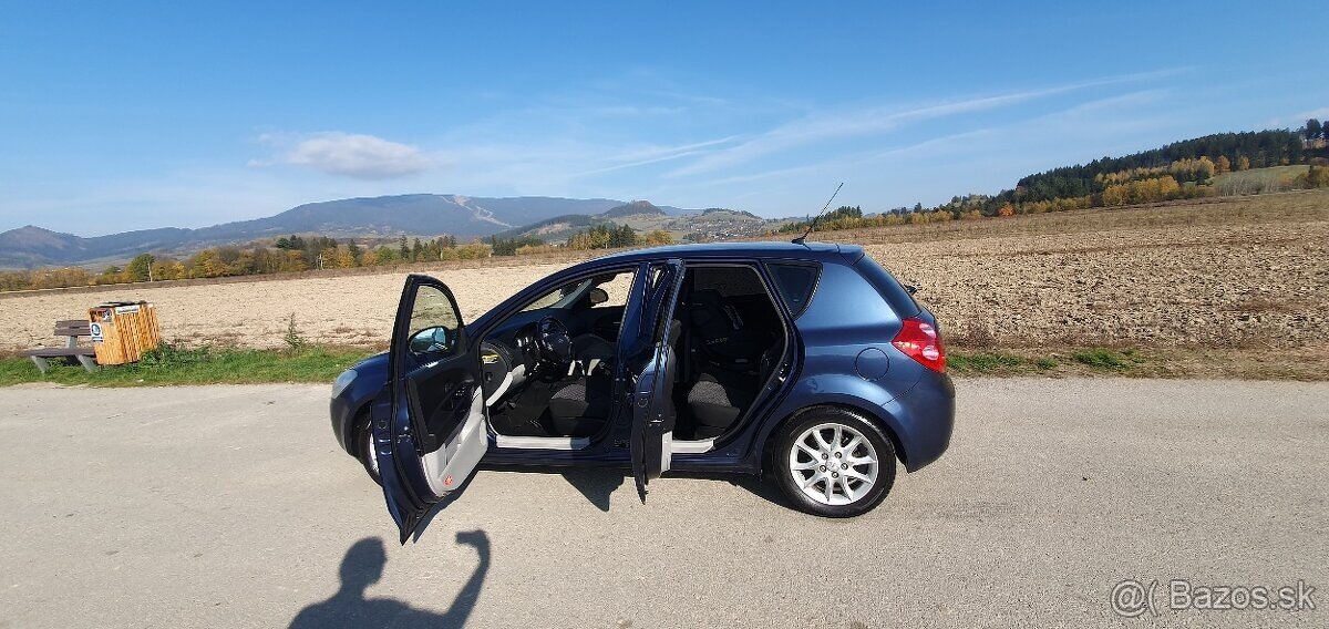 Kia ceed, 1.6 benzín, automat, 89kw, r.2007