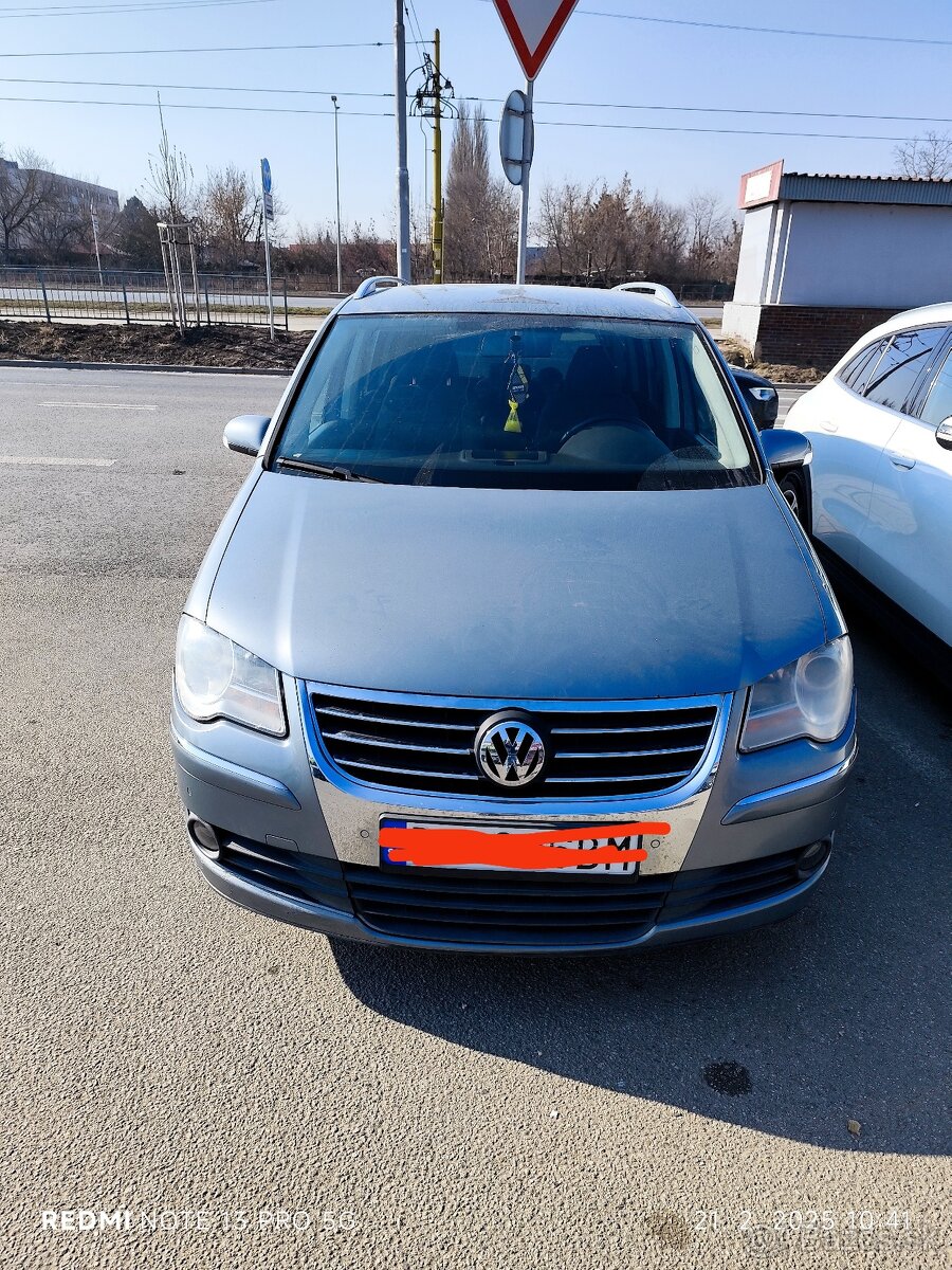 Volkswagen touran 2tdi 7miestny