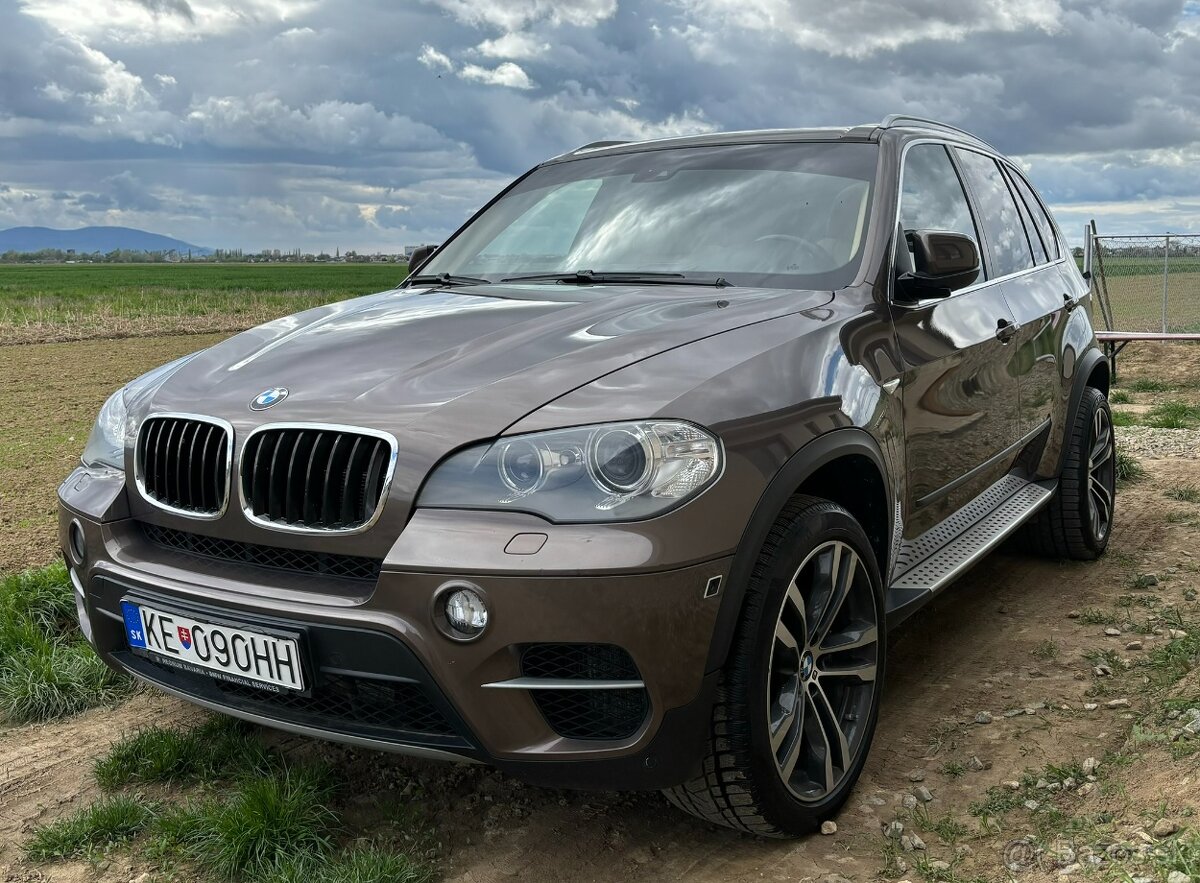 BMW X5 Xdrive50i 4.4 V8 300kw