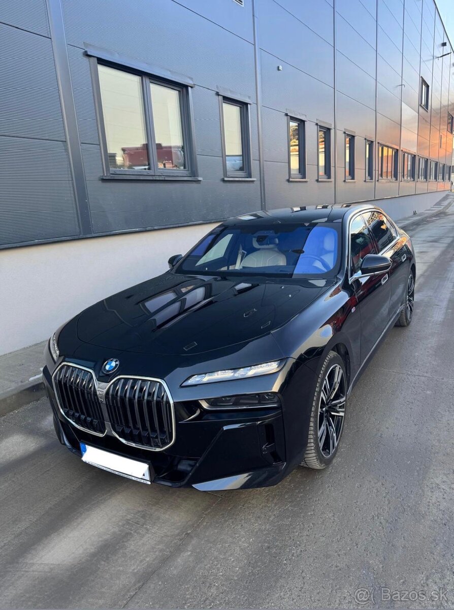 BMW 740 xd M max.výbava+dohoda možná